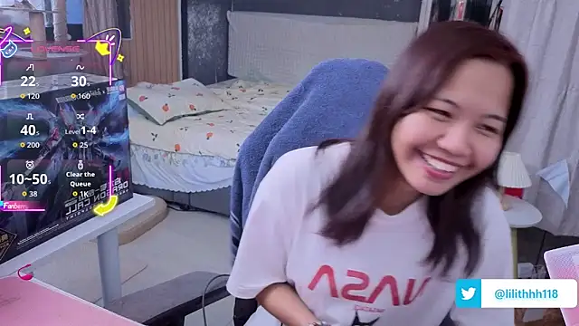 Kana G online show from April 17, 7:32 am