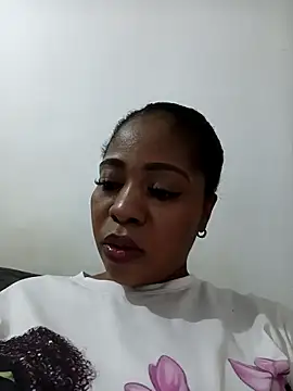 AlisonTravis online show from February 21, 7:58 pm