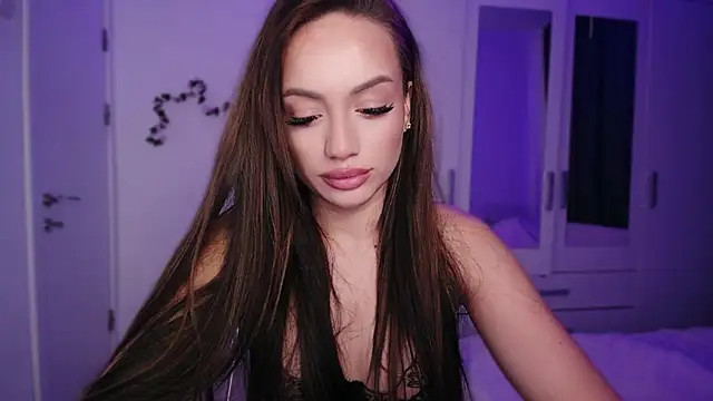 KaylaLaine online show from October 13, 6:38 am