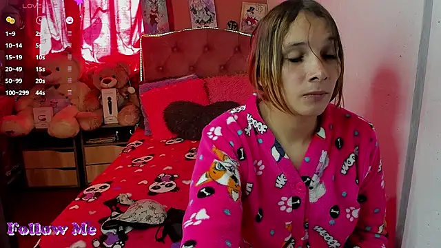 Tiffany bunny2023 online show from January 7, 6:00 pm