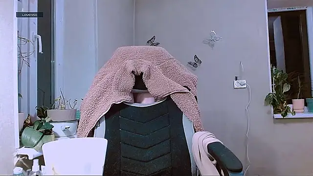 RosaJil online show from March 26, 5:58 pm