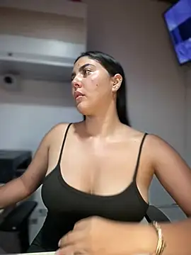 Sofia Collins- online show from February 5, 12:03 am