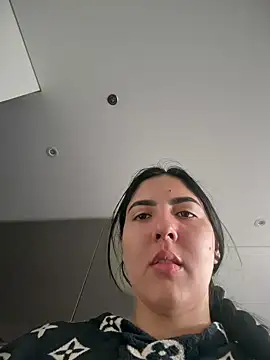 Sofia Collins- online show from February 17, 3:22 pm