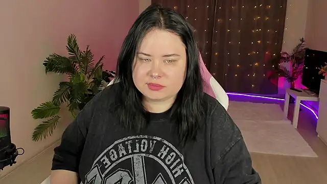 Akemi BBW online show from September 25, 5:44 pm