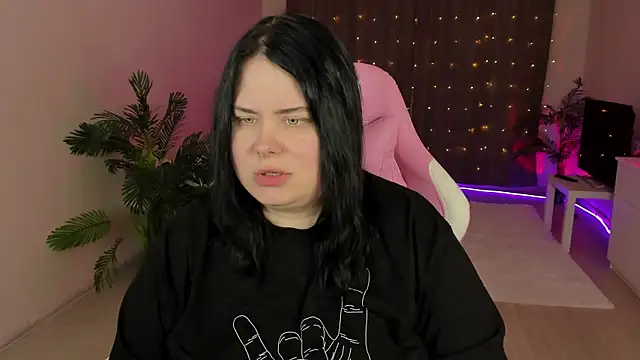 Akemi BBW online show from September 30, 5:18 pm