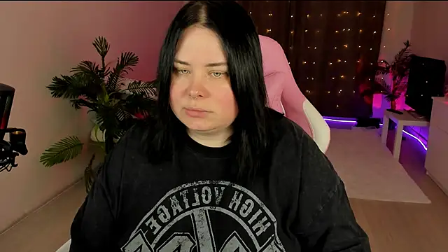 Akemi BBW online show from October 6, 4:23 pm