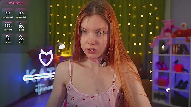 Katy  Ethereal online show from December 5, 5:07 am