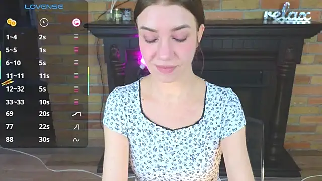 AlexaStoun online show from March 8, 2:43 pm