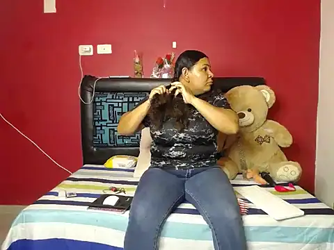 karolhot916 online show from February 25, 12:09 am