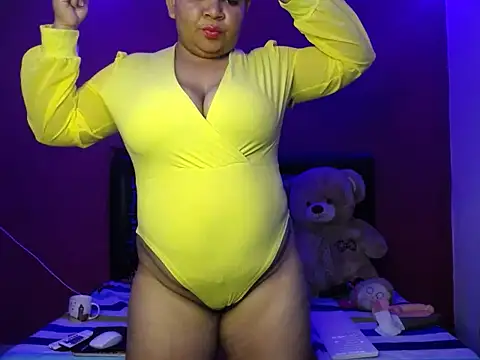 karolhot916 online show from February 7, 11:52 pm