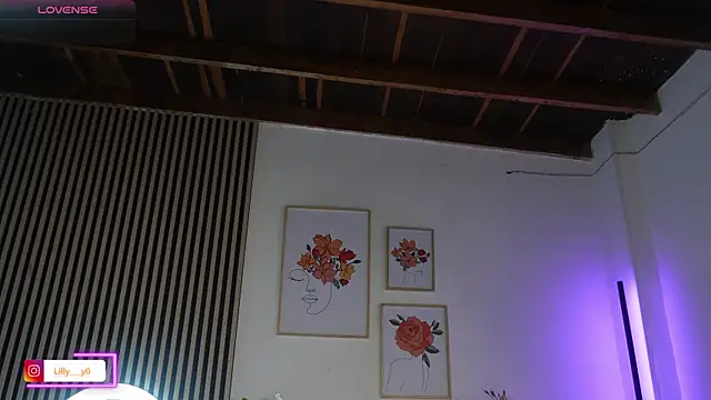 LillyDolls23 online show from April 18, 1:02 pm