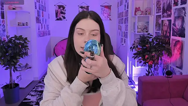 CoralineKeyns online show from October 20, 6:16 am