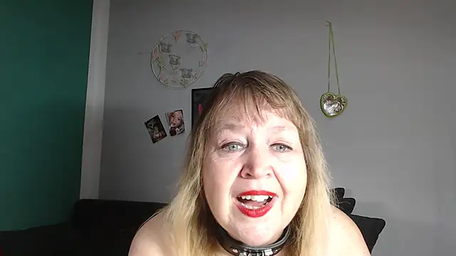 Blasflittchen online show from October 24, 10:33 am