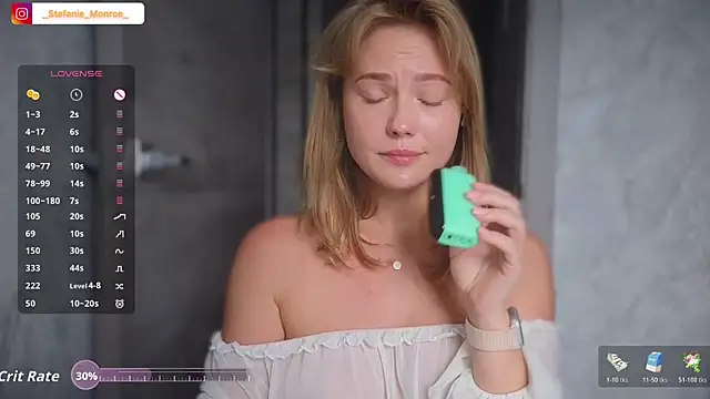  Stefanie Collins  online show from July 28, 11:17 am