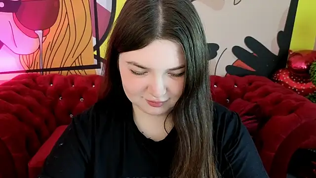 RosieMoons online show from April 15, 7:58 pm