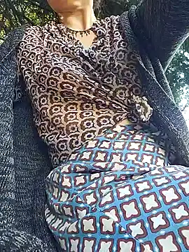 Exhibitionsplit online show from October 17, 11:46 am