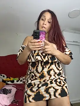 LISA BULLOCK  online show from July 26, 11:23 pm