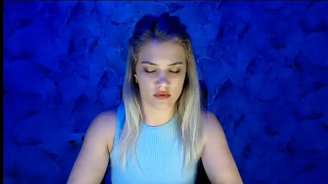 nika gold1 online show from September 13, 6:27 pm