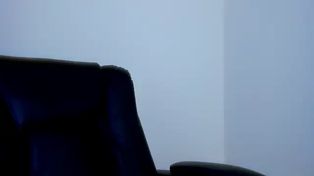 dominique21  online show from March 6, 6:08 am