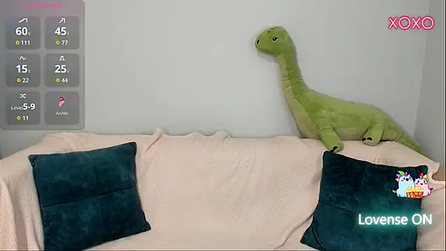 MilliStrii online show from April 3, 1:36 am