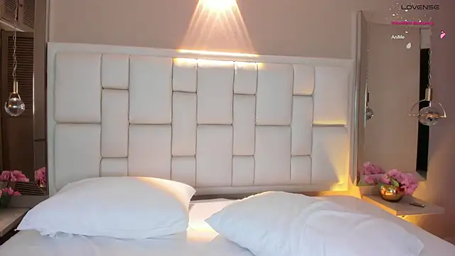 Biancax  online show from December 17, 4:16 am