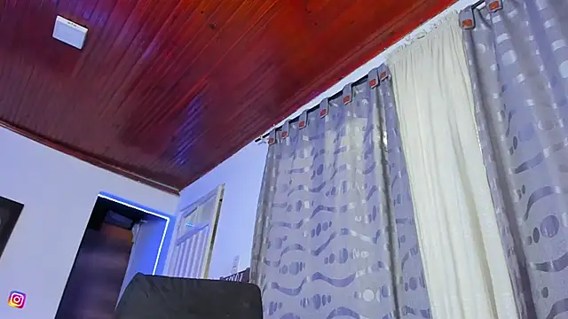 mariana preciado online show from September 16, 6:32 am