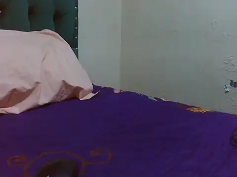 Sexy Riri online show from June 24, 10:20 pm