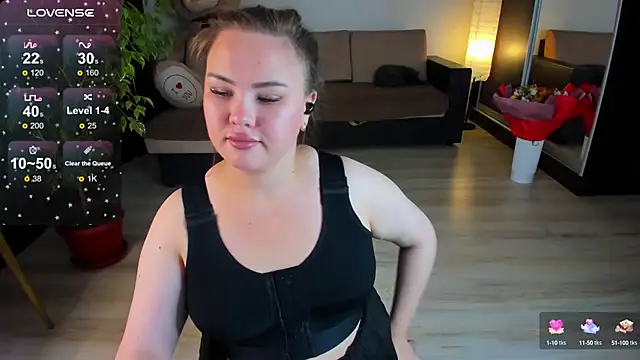 Carolina bby online show from September 15, 3:31 pm