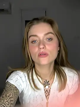 Goldloeckchen159 online show from April 5, 7:57 pm