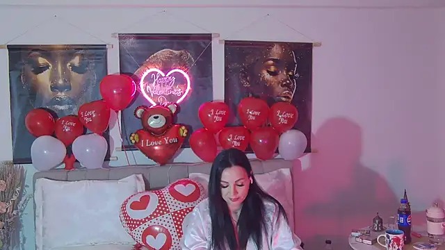 ReiyaRey online show from February 14, 12:01 am