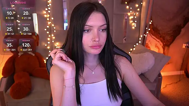 MilaSecrett online show from March 27, 1:56 pm