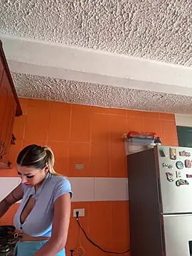 SALOOMEE   online show from February 9, 1:57 pm