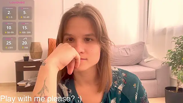 Your Hand In mine online show from November 17, 7:03 pm