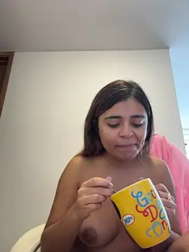 pamell col online show from March 22, 3:18 pm