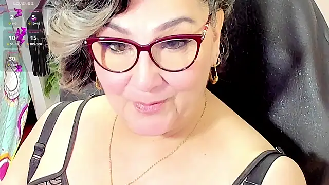 cataleya mom online show from February 24, 1:27 am