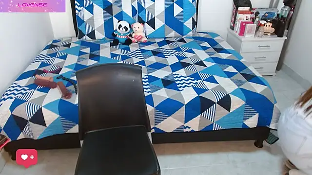 soniafuckboobs online show from September 22, 12:36 pm