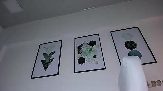 amysc online show from February 19, 12:59 pm