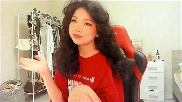 wastforu online show from February 12, 9:33 am