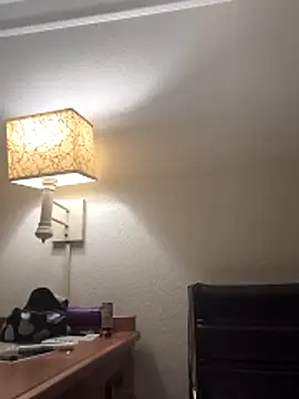 renegade vyxxen online show from March 31, 9:42 am