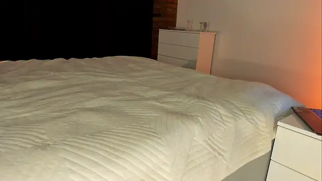 Rachel Rey online show from April 17, 6:32 pm