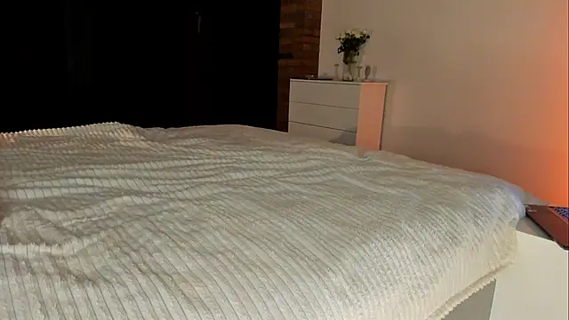 Rachel Rey online show from April 4, 6:29 pm