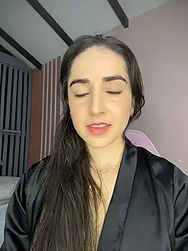 Vicky-Andrade online show from April 14, 1:16 am