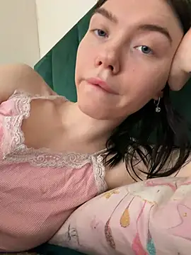 Lisaaa Alisa online show from March 6, 9:59 am