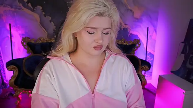 CocoSecretss online show from October 13, 7:00 am