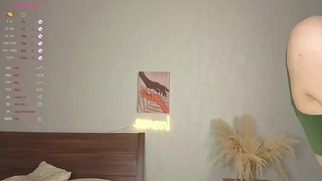 IdaValenti online show from September 28, 1:34 am