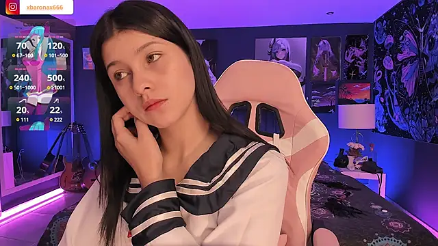 LanaKyutt online show from October 9, 3:38 pm