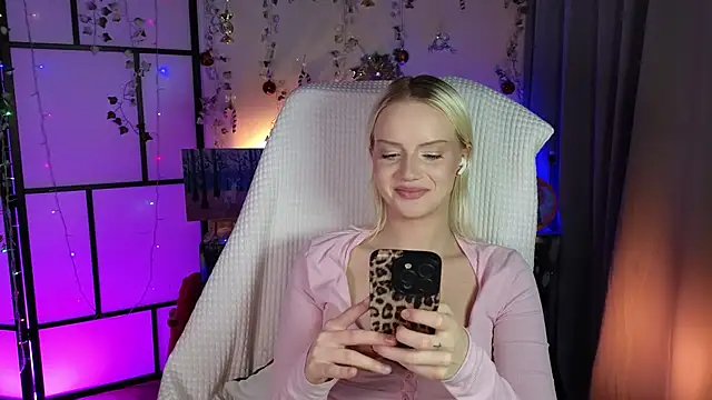 ImBonBon online show from February 6, 12:14 am