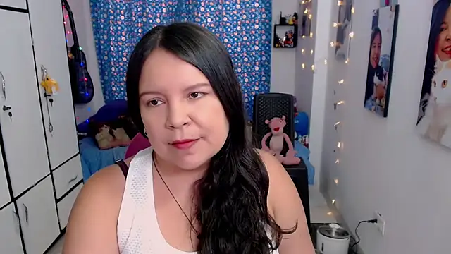 claryssa  online show from October 7, 7:51 pm