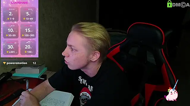 Alexis Gordon online show from September 19, 10:31 pm