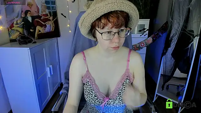 Melissa Wells online show from October 30, 4:19 pm